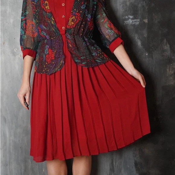 Fun 80s Pleated Midi Dress - Picture 5 of 6